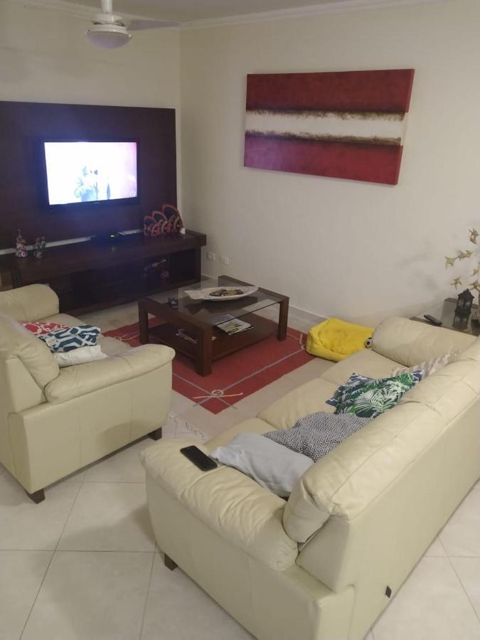 Apto Praia Grande Ubatuba Area Nobre Com Toda Comodidade Para Voce E Sua Familia ! Εξωτερικό φωτογραφία